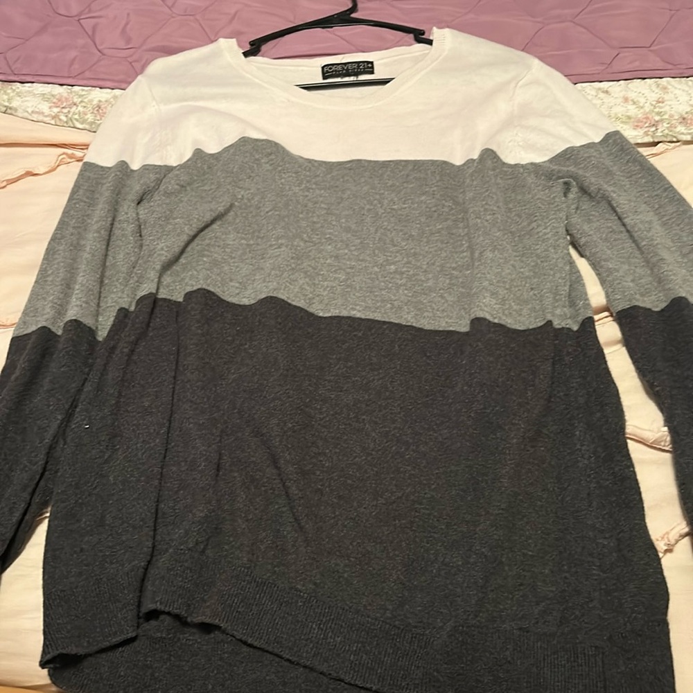 Forever 21 long sleeve sweater